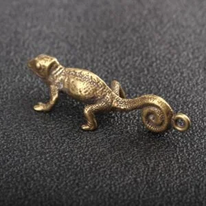 Solid Brass Tropical Desert Animal Lizard Statue Chameleon Ornament Keychain Toy EDC Tools & Brass Collectibles