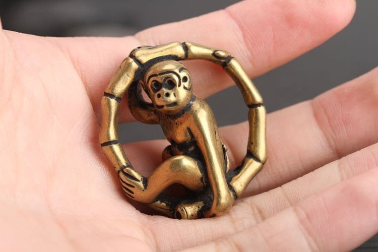 Monkey Rolling Ring Key Chains (4)