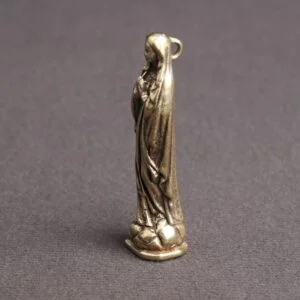 Pure Brass Blessed Virgin Mary Figurine Keychain Car Hanging Pendant Holy Mother EDC Tools & Brass Collectibles