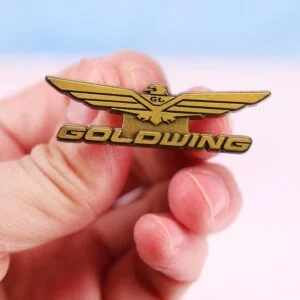 Metal Japan Motorcycle Goldwing Eagle Logo Badge Brooch Lapel Pin Biker Gift Goldwing Bike Logo Collectibles Ornament Miniature DIY Craft